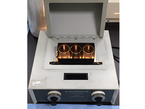 Petroleum Oils Comparator